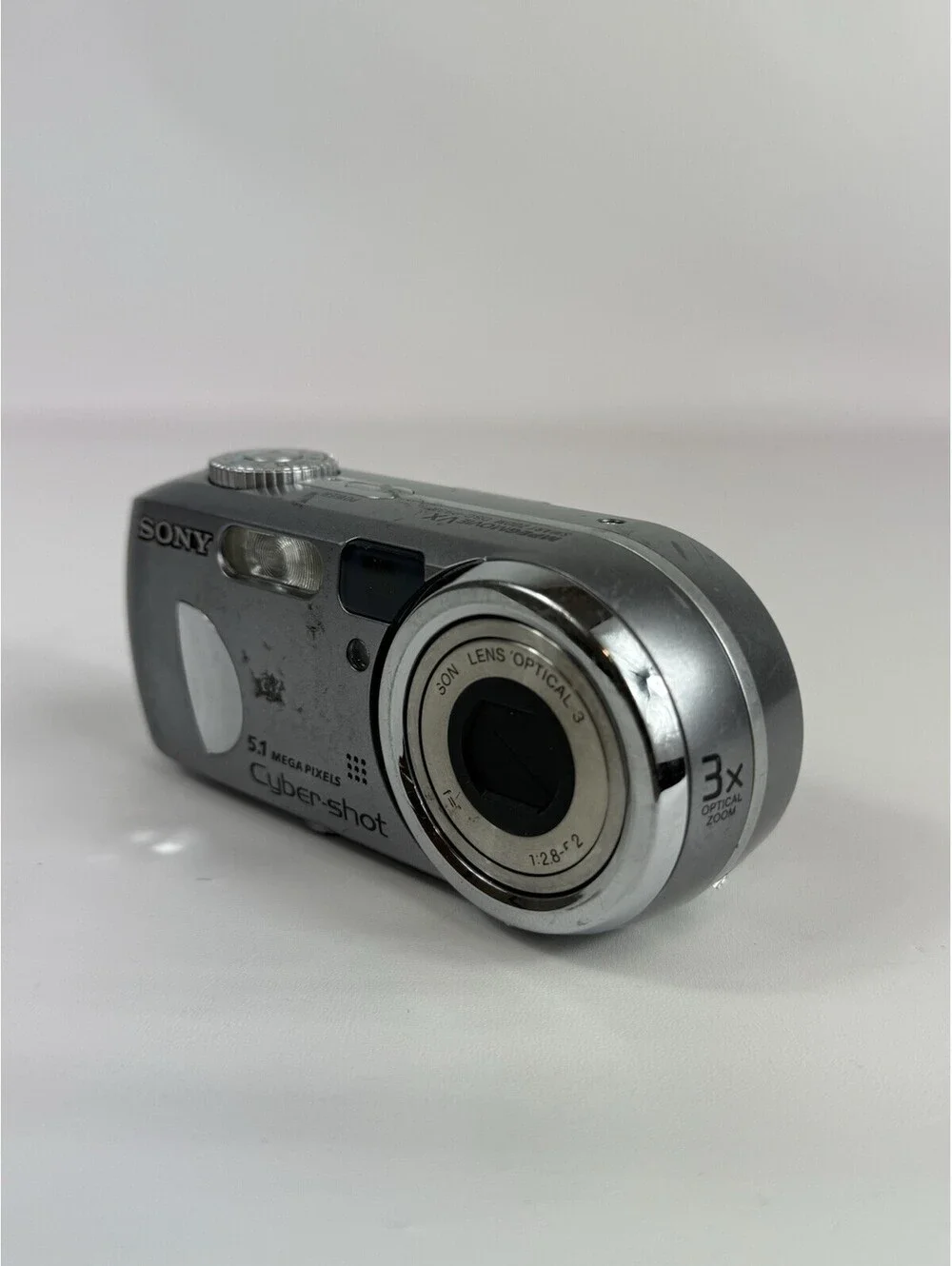 Sony Cyber-shot DSC-P93A 5.1MP Digital Camera Smart Zoom Silver Vintage